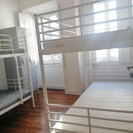 Hostel Trem Bom *